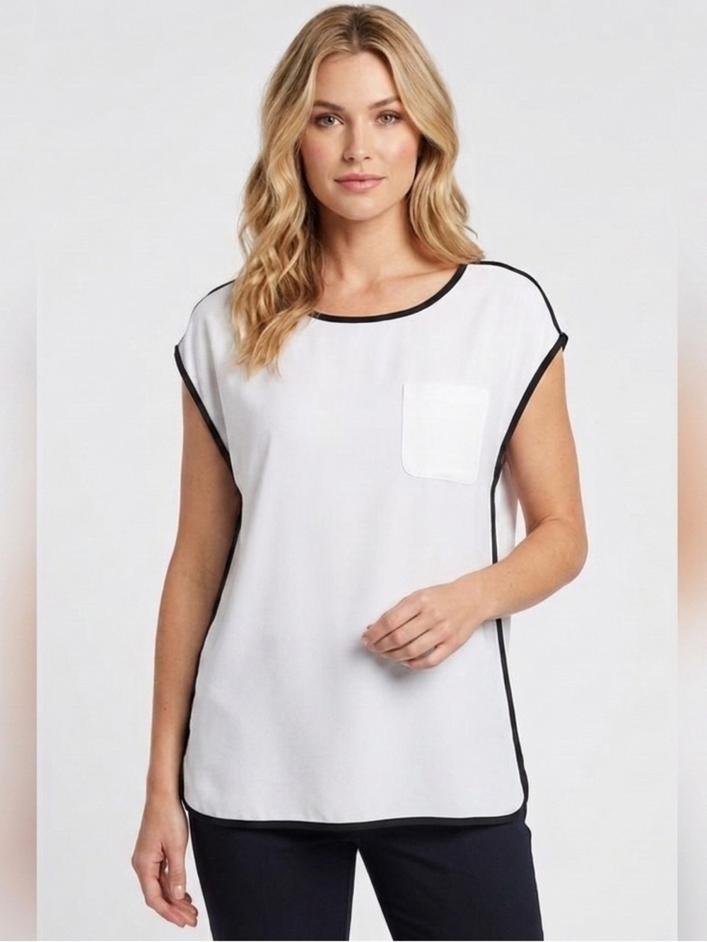 Chico’s White Top Tee
